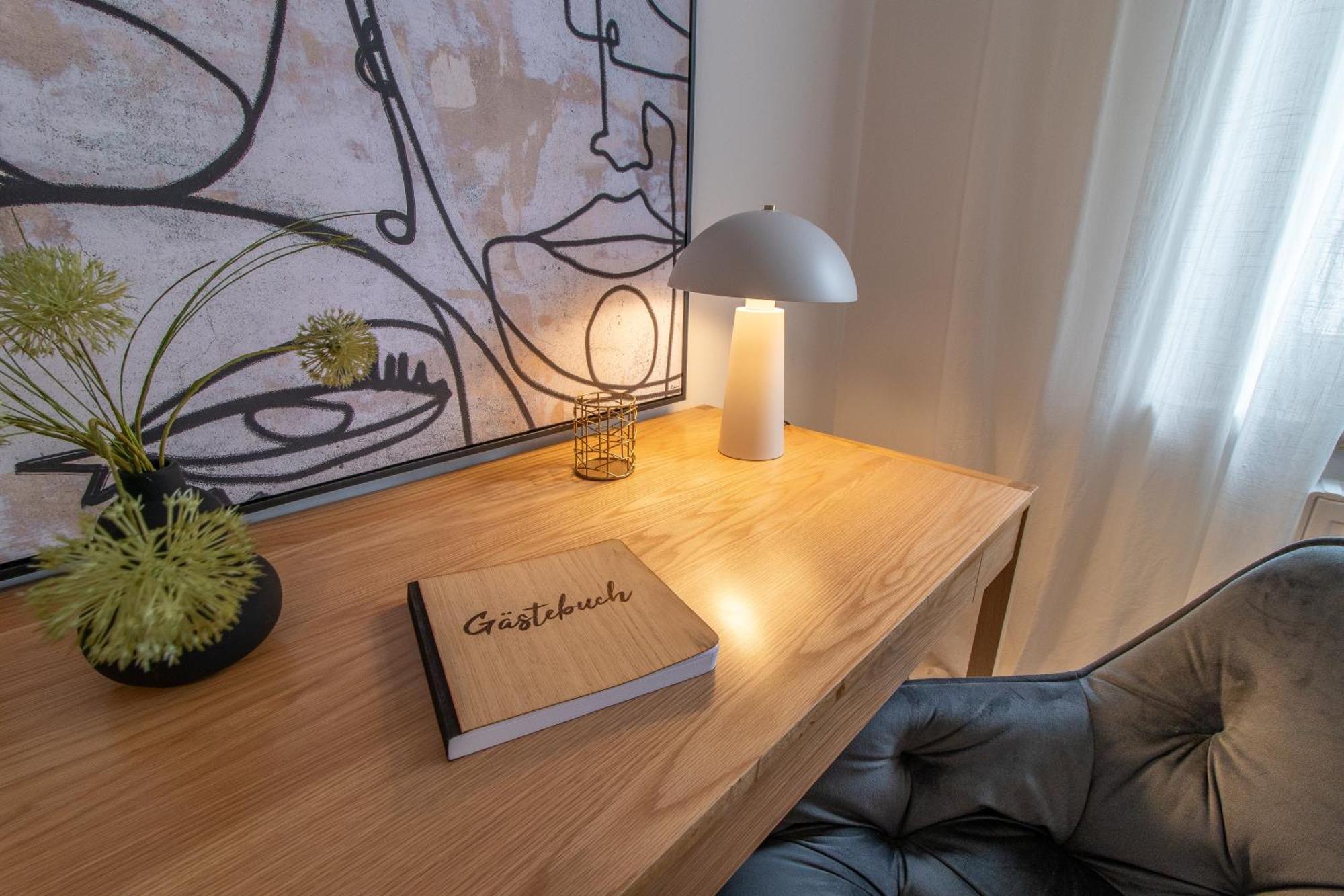 Stilvolles City-Apartment I Netflix I Wlan L Stellplatz I Zentral Schwarzenberg  Eksteriør bilde