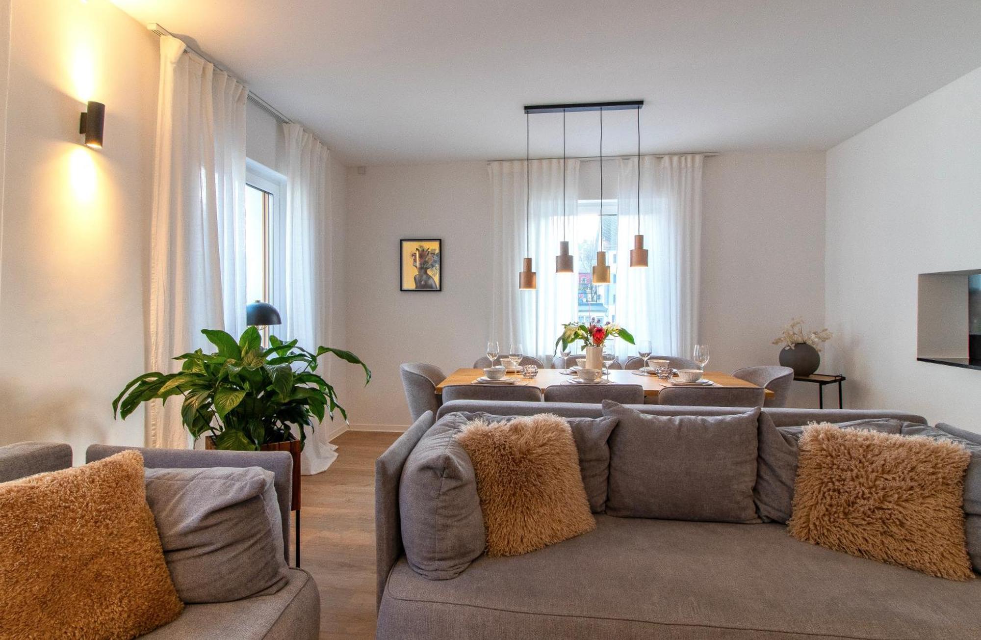 Stilvolles City-Apartment I Netflix I Wlan L Stellplatz I Zentral Schwarzenberg  Eksteriør bilde